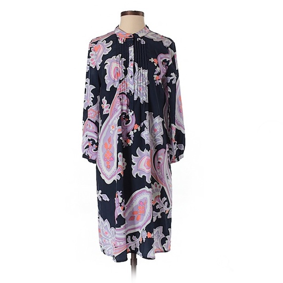 GAP Dresses & Skirts - Pleated High Neck Shirt Dress GAP Dresses & Skirts - Pleated High Neck Shirt Dress